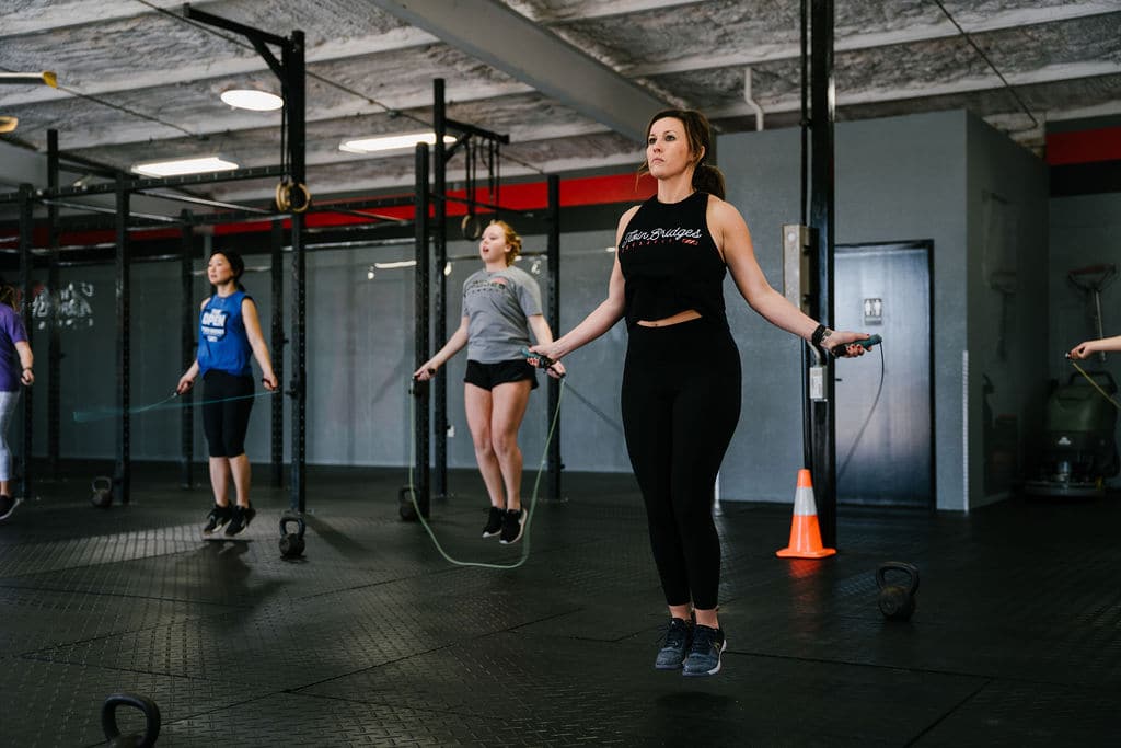 A CrossFit athlete participates in a CrossFit workout