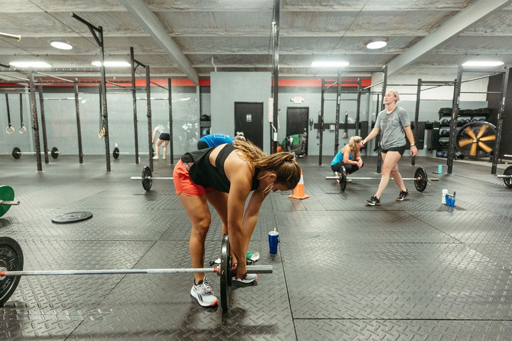 A CrossFit athlete participates in a CrossFit workout